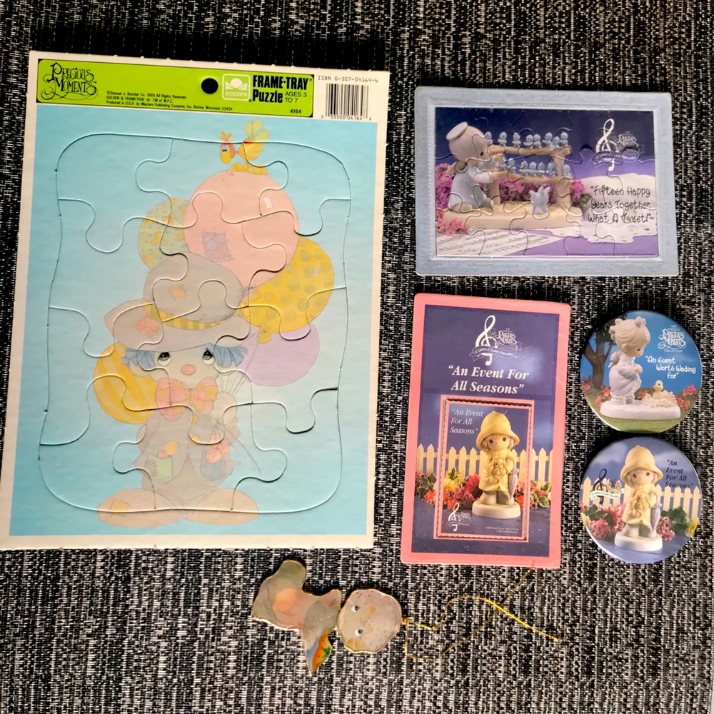 PRECIOUS MOMENTS PUZZLES, BUTTONS & ORNAMENT